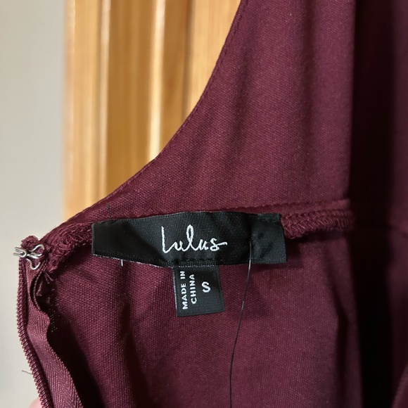 Pleated Purple Maxi Dress - Lulus Size S  **New With Tags** - Picture 8 of 8